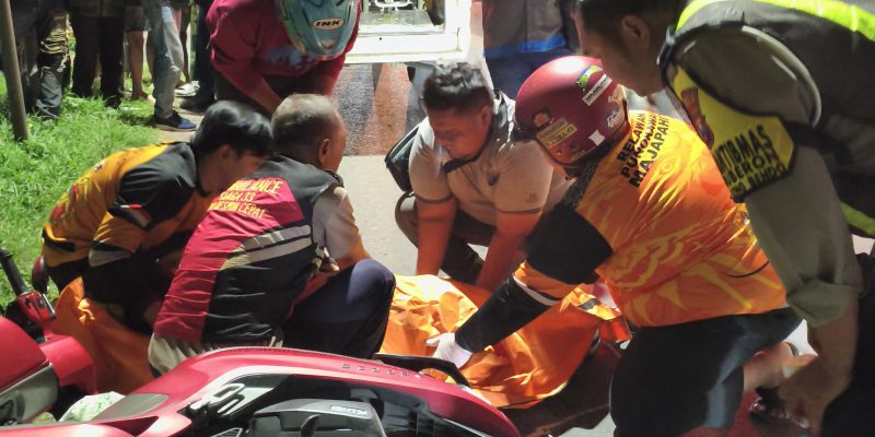 Pemotor Wanita Tewas Terlindas Truk di Sidoarjo