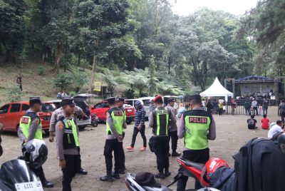 Libur Tahun Baru, Polres Pekalongan Sebar Personel di Seluruh Objek Wisata: Keamanan Pengunjung Jadi Prioritas!