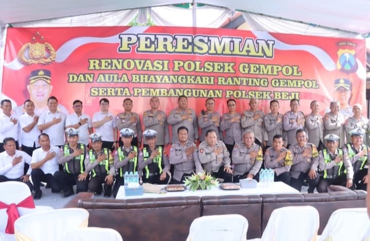 Resmikan Kantor Polsek Gempol dan Aula Bhayangkari, Kapolres: Polsek Penting Dalam Pelayanan Masyarakat