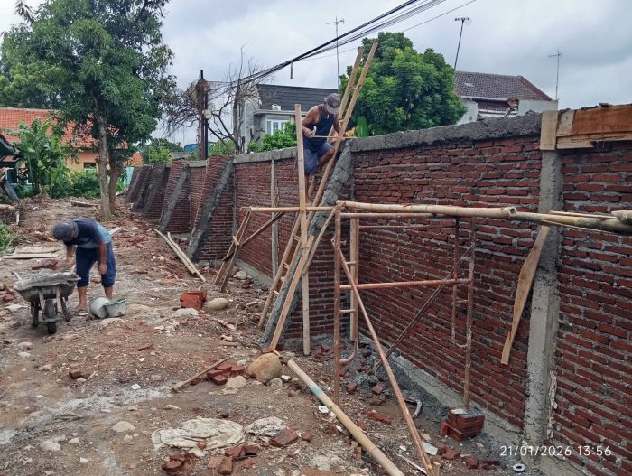 Proyek Pagar SMPN 13 Kota Pekalongan Disorot, Minim Transparansi dan Tanpa Pelibatan Daerah