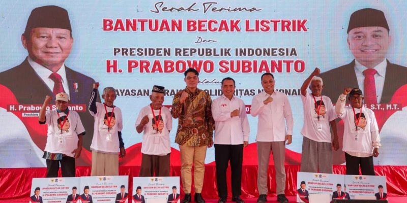 Perkuat Ekonomi Warga, Pemkot Surabaya Salurkan 200 Becak Listrik Bantuan Presiden Prabowo