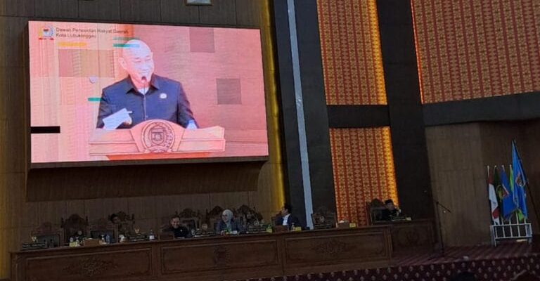Paripurna DPRD Lubuklinggau, Wali Kota: UMKM Menjadi Prioritas Utama