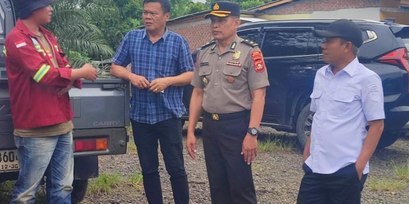 Polres Musi Rawas Bersama Pemda Lakukan Peninjauan Kegiatan Perbaikan Jalan Lintas Nasional Tepatnya di Kecamatan Muara Beliti-Muara Lakitan