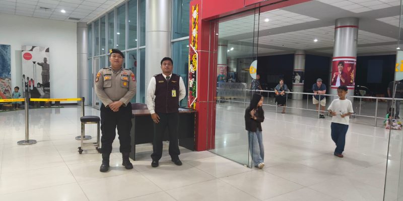 Bersama Petugas Keamanan Bandara Tjilik Riwut, Satpamobvit Polresta Palangka Raya Optimis Jaga Keamanan Aktivitas Obvit