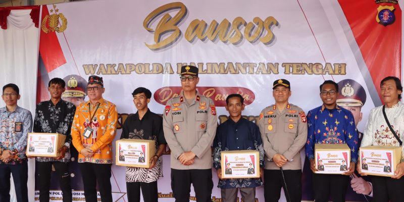 Disela Kunker di Polres Gumas, Wakapolda Kalteng Salurkan Bansos Untuk Petani