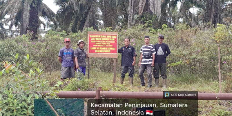 Ahli Waris Zainal & Ahli Waris Kodir Pasang Plank, Perbaikan Tata Batas Dan Ambil Tanah Milik Orang Tua Mereka