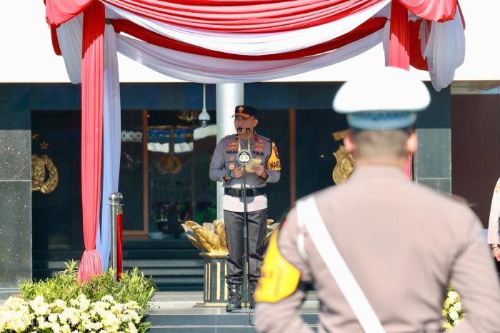 Pimpin Apel Ops Keselamatan Semeru 2026 Wakapolda Jatim Tekankan Kesiapan Personel