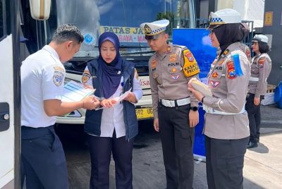 Polresta Malang Kota Ops Keselamatan Semeru 2026 Gelar Check Ramp Bus