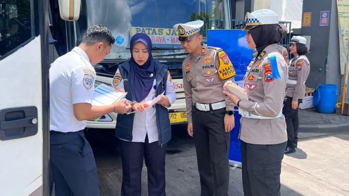 Polresta Malang Kota Ops Keselamatan Semeru 2026 Gelar Check Ramp Bus