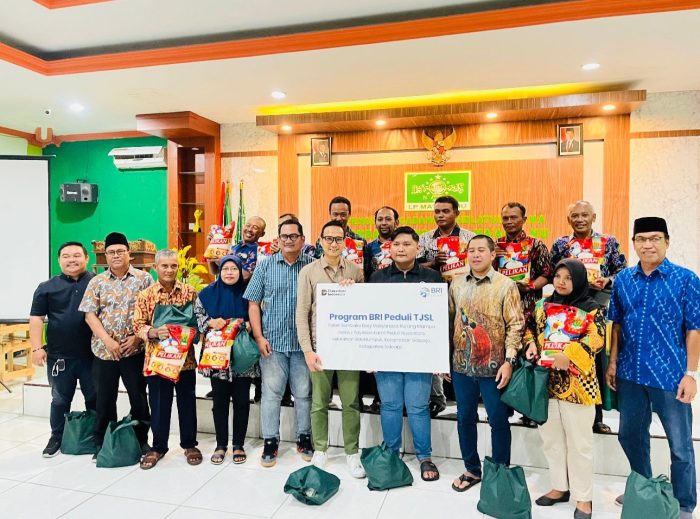Wujud TJSL, BRI Sidoarjo Gandeng Yayasan Kamil Peduli Salurkan 2.000 Paket Sembako