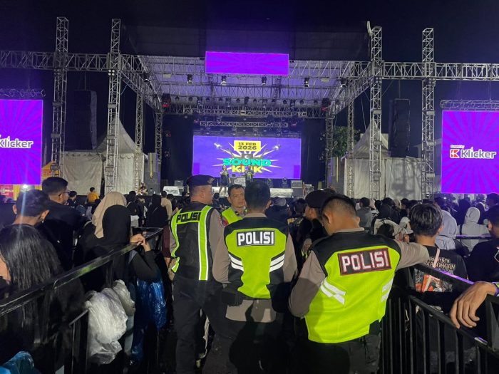 Ribuan Penonton Padati Panorama 25, Ratusan Personel Gabungan Kawal Ketat Konser Musik di Bojong