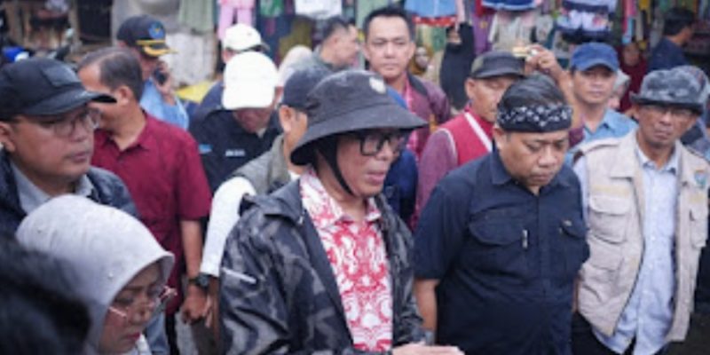 Jelang Bulan Suci Ramadan 1447 Hijiriyah Bupati OKU Tinjau Langsung Pasokan Sembako di Pasar Tradisional