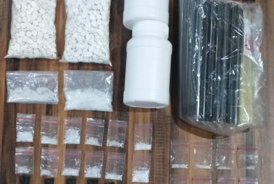 Polrestabes Surabaya Amankan 2 Tersangka Pengedar Narkoba,109gr Sabu dan 2.000 Pil LL Disita