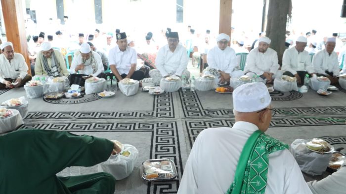 Perkuat Sinergi Demi Kamtibmas, Kapolres Bangkalan Hadiri Haul Ke-18 KHS. Abdullah Schal