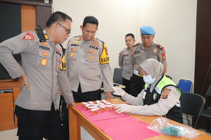 Kapolres Musi Rawas Pimpin Langsung Cek Urine Mendadak PJU Polres Musi Rawas