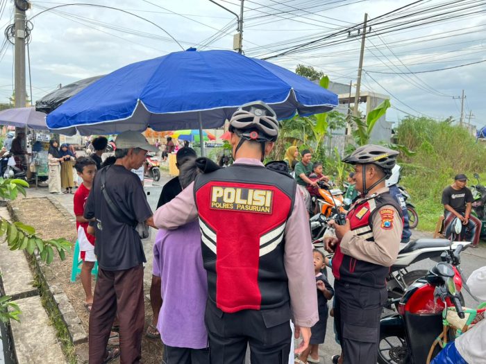 Sat Samapta Polres Pasuruan Patroli Asmara Senja di Gempeng–Bangil, Pedagang Takjil Dihimbau Jaga Kamtibmas