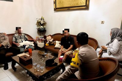 Respon Cepat Laporan Warga, SPKT dan Piket Fungsi Polresta Palangka Raya Mediasi Keributan Keluarga