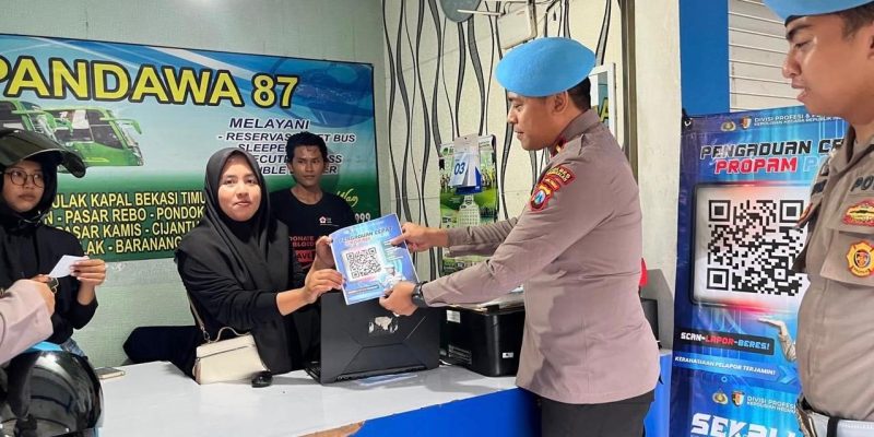 Tak Perlu Takut Melapor, Sipropam Polres Bangkalan Sosialisasikan QR Code Dumas