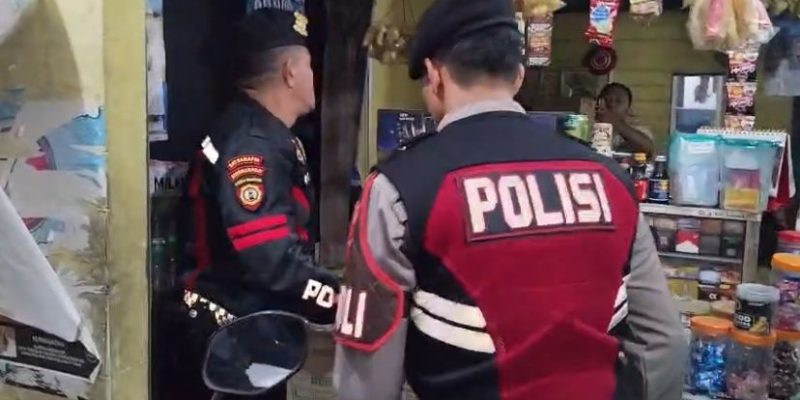 Razia Warkop Saat Ramadhan, Personel Gabungan Polres Bangkalan Sita Ratusan Botol Miras dari Beberapa Lokasi