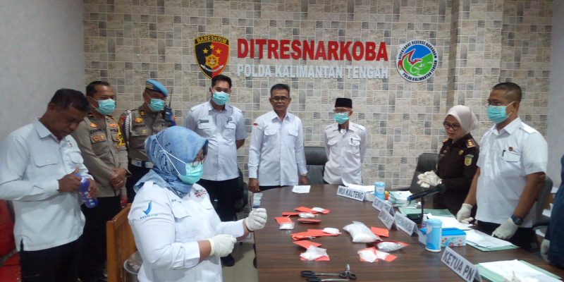 Polda Kalteng Musnahkan 1,09 Kg Sabu dari 12 Kasus, 20 Tersangka Terlibat