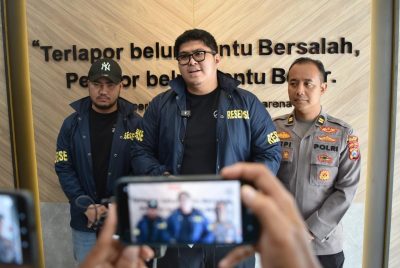 Polres Gresik Amankan Tersangka Pengedar Serbuk Petasan Asal Trenggalek