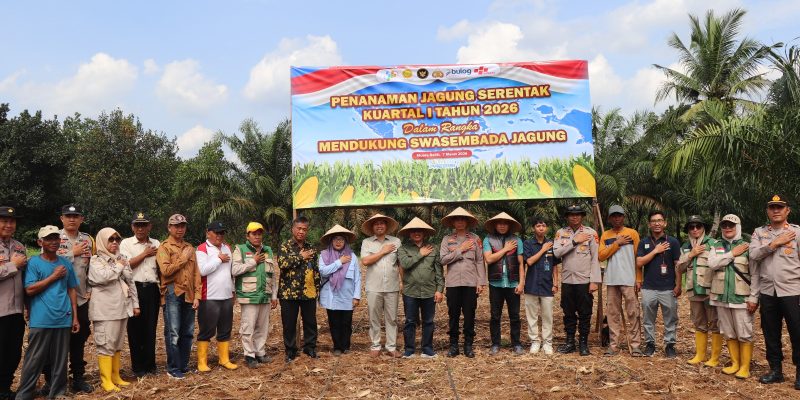 Polres Musi Rawas Bersama Stakeholder Tanam Jagung Serentak Kuartal I 2026 di Desa Suro, Serta Ikuti Zoom Meeting Bersama Kapolri