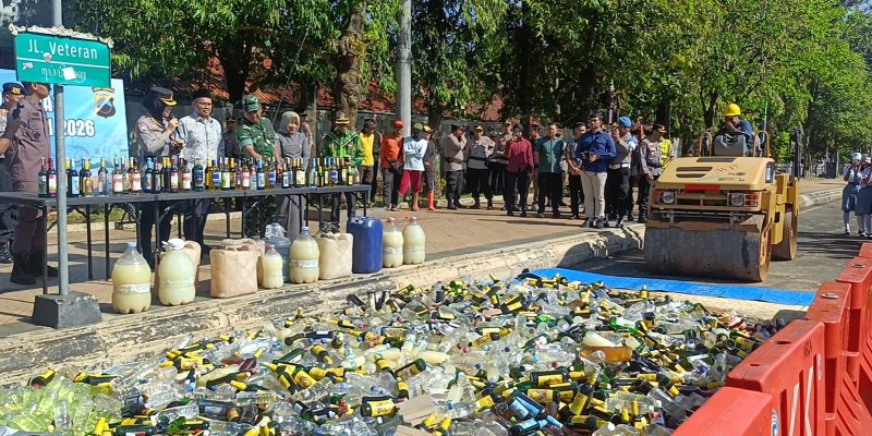 Amankan Ramadan 2026, Polres Batang Sita 30 Kg Bahan Petasan dan 13 Ribu Miras