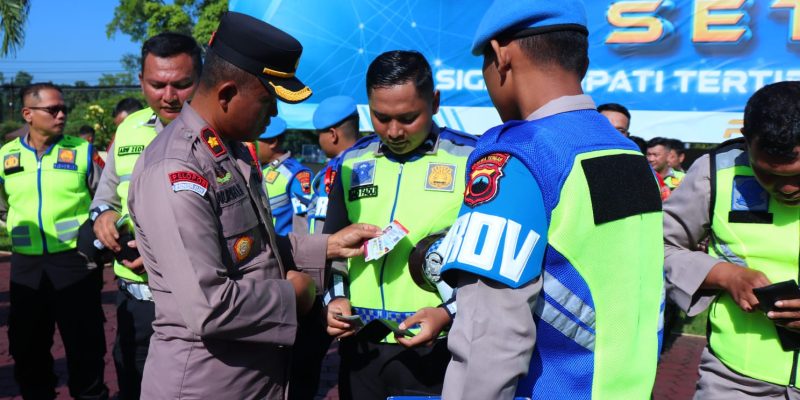 Tingkatkan Kualitas Layanan Mudik, Sikap Tampang Anggota Polres Pekalongan Diperiksa Ketat