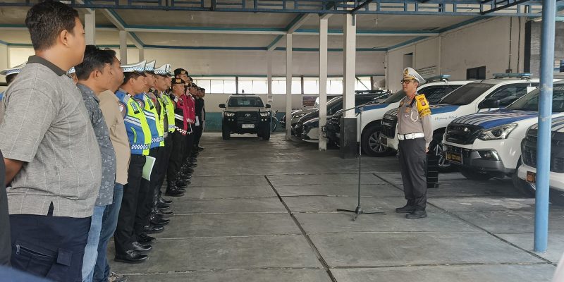 Pimpin Apel Ops Ketupat Telabang 2026, Dirlantas Polda Kalteng Tekankan Pelayanan Mudik Aman