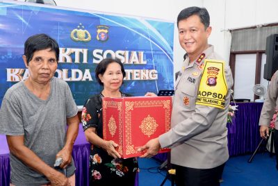 Kapolda Kalteng Salurkan Tali Asih bagi Jamaat Gereja GKE Panenga, Perkuat Hubungan dengan Masyarakat