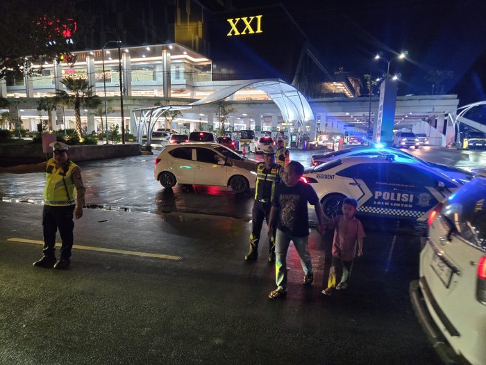 Jamin Keamanan Jelang Idul Fitri 1447 H, Satgas Ops Ketupat Telabang Masifkan Patroli Dialogis di Pusat Keramaian