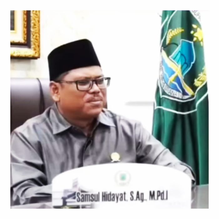 Di Hari Raya idul fitri Ketua DPRD Kabupaten Pasuruan Mengajak Masyarakat Memperkuat Persatuan Dan Kepedulian Sosial