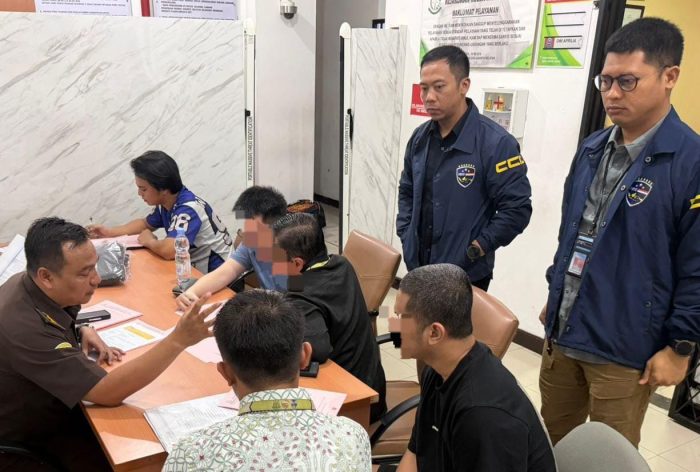 Tahap II Judi Online Dilaksanakan, Bareskrim Polri Serahkan 5 Tersangka dan Barang Bukti Rp55 Miliar ke Jaksa