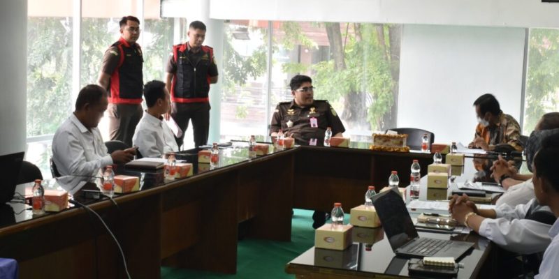 Kejari Tanjung Perak Geledah PD Pasar Surya, Dugaan Korupsi Sewa Stan, Naik Penyidikan