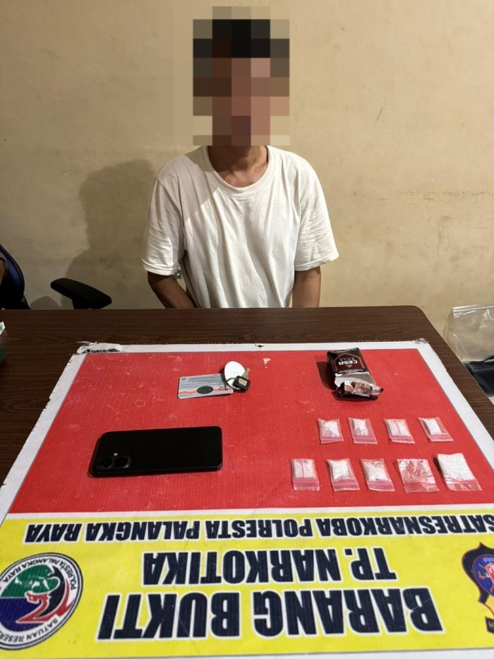 Sembilan Paket Sabu Disembunyikan Dalam Bungkus Rokok, Pria 40 Tahun Ditangkap Polisi