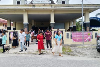 Amankan Ibadah Jumat Agung, Personel Polresta Palangka Raya Siaga di GKE Pangarinah