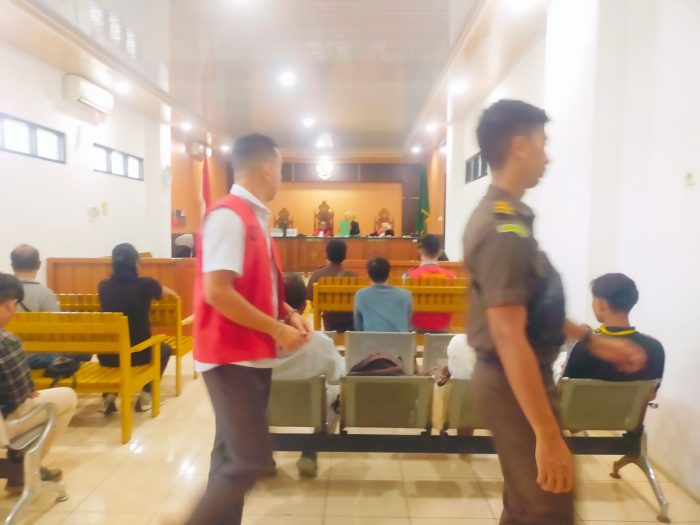 Sidang Dugaan Kasus Pembobolan 16,4 Miliar Bank Kalteng Kembali di Tunda