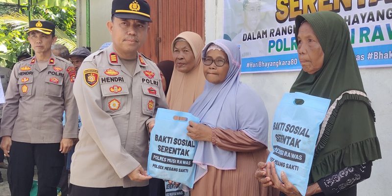 Jelang Hari Bhayangkara ke-80, Polres Musi Rawas Bedah Empat Rumah Warga Dari Donasi Personel