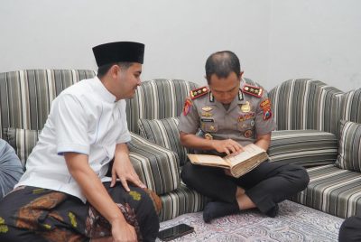 Silaturahmi ke Ponpes Alhidayah Asshomadiyah, Kapolres Pasuruan Tekankan Kolaborasi Jaga Keamanan