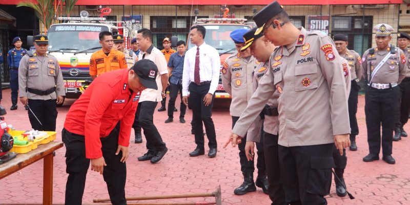Wakapolda Kalteng Sampaikan 4 Pesan Strategis Saat Kunker di Polres Barut