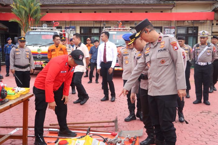 Wakapolda Kalteng Sampaikan 4 Pesan Strategis Saat Kunker di Polres Barut
