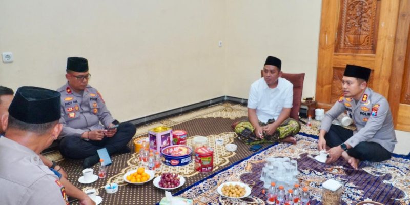 Kapolres Pasuruan Silaturahmi Pengasuh Ponpes Al-Murtasyidin di Purwosari