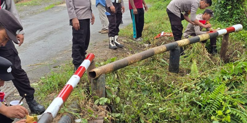 Dukung Program BELIDA Kapolda Sumsel, Polres Musi Rawas Revitalisasi Jembatan Sungai Jernih