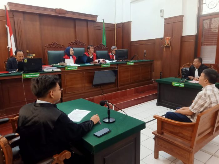 JPU Tuntut 3 Tahun 10 Bulan, Hakim Perintahkan Status Hermanto Oerip Tahanan Rutan