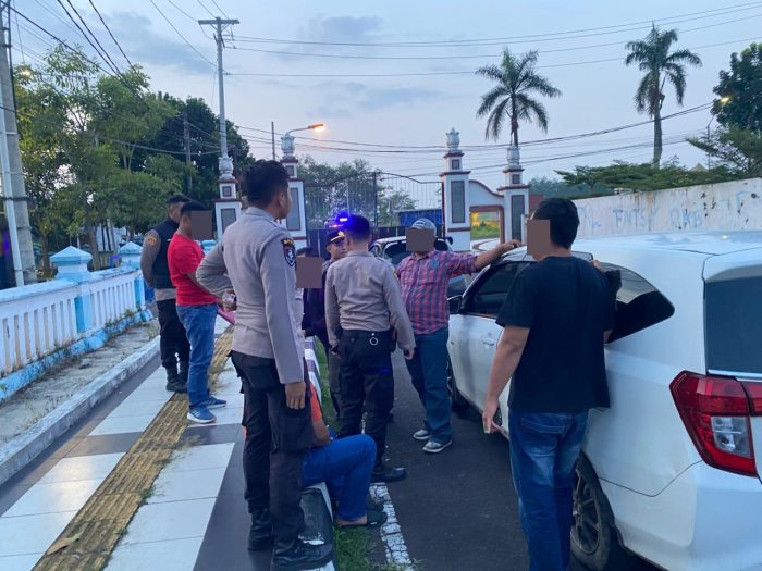 Gerak Cepat Polres Pekalongan Tindak Lanjuti Aduan Call Center 110, Mediasi Berlangsung di Lokasi