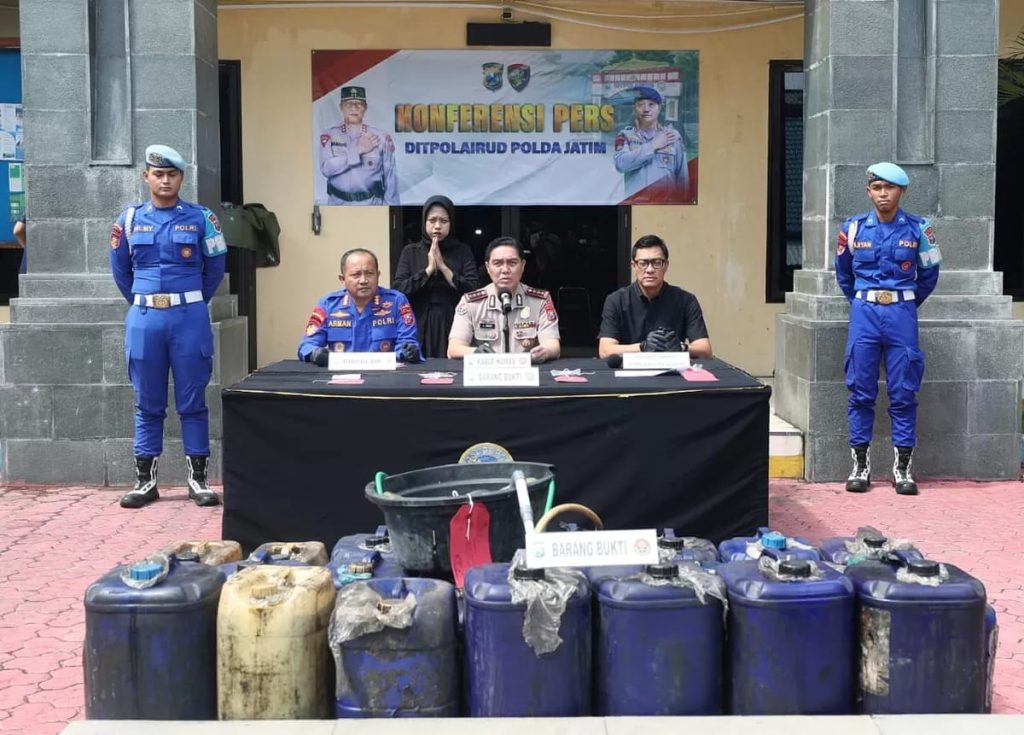 Polda Jatim Gagalkan Penyelundupan Solar Subsidi ke Kalimantan