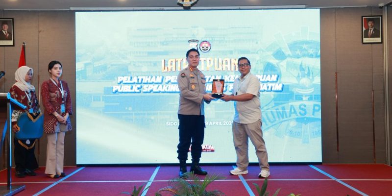 Ditres PPA – PPO Polda Jatim Terima Penghargaan dari Menteri PPPA