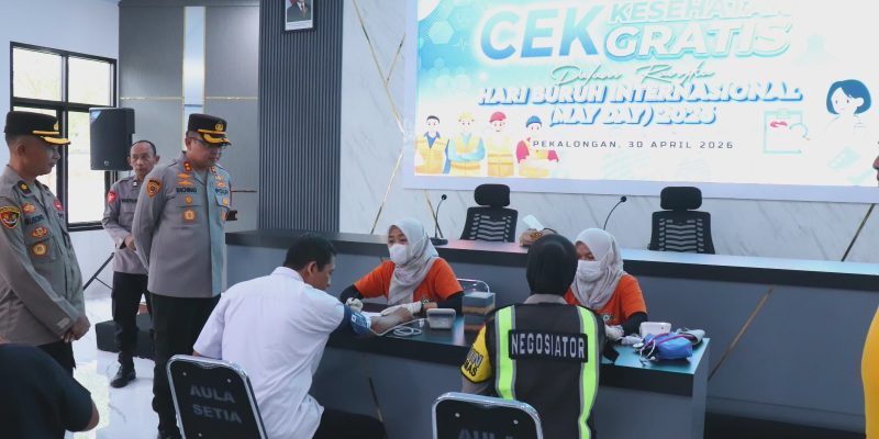 Polres Pekalongan Gelar Cek Kesehatan Gratis Untuk Buruh dan Ojol di Momentum May Day 2026