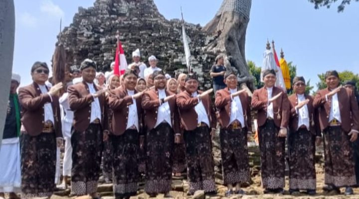 Prosesi Manusuk Sima Dalam Memperingati Hari Jadi Kabupaten Nganjuk ke 1089 Kembali di Gelar
