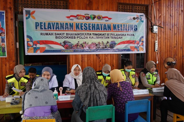 Posyandu Keliling Rumkit Bhayangkara Sapa Warga Kawasan Mendawai